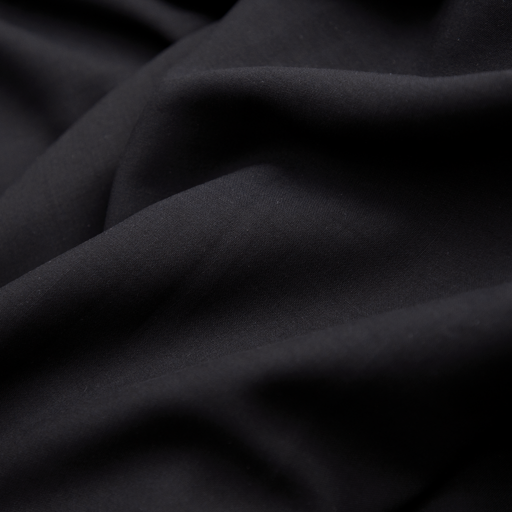 Kit Kat Black